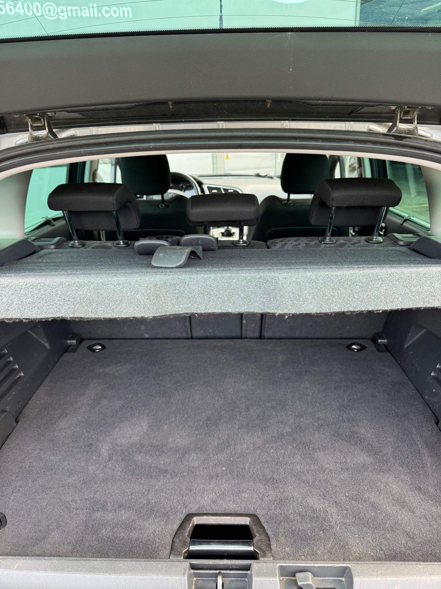 
								Peugeot 3008 full									